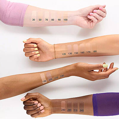 essence silky BLUR Nemlendirici Uzun Süre Kalıcı Kapatıcı 12 - 6